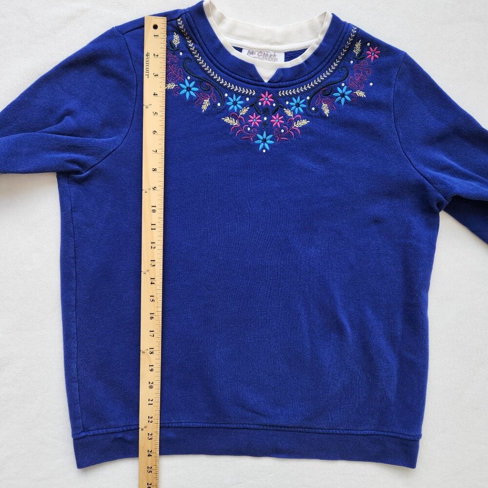 Breckenridge Embroidered Blue Sweatshirt Floral Pretty Cute Granny Grandma Bling - Picture 9 of 9
